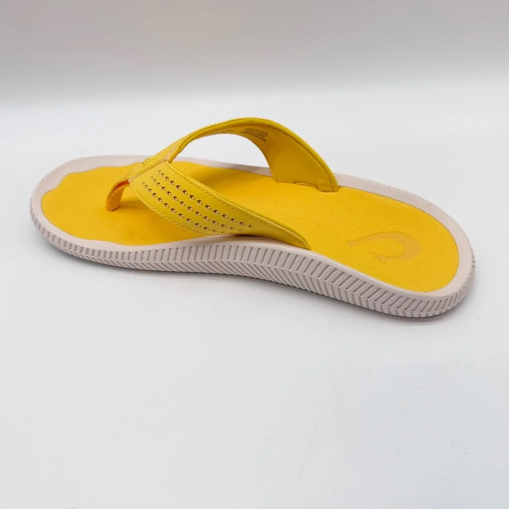OluKai Ulele Sandals Mens 10 Yellow Hibiscus Flip Flop Thong